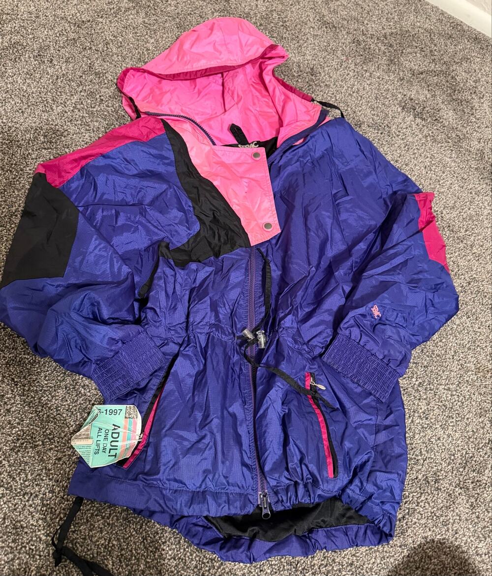 Vintage Serac 90’s Ski Jacket Violet Purple Pink Black Women’s size 10